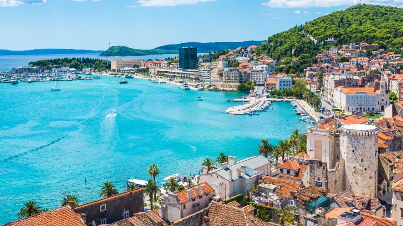ХЪРВАТИЯ-Перлата на Адриатика и намигване към Босна и Херцеговина с 4 включени екскурзии-от Варна